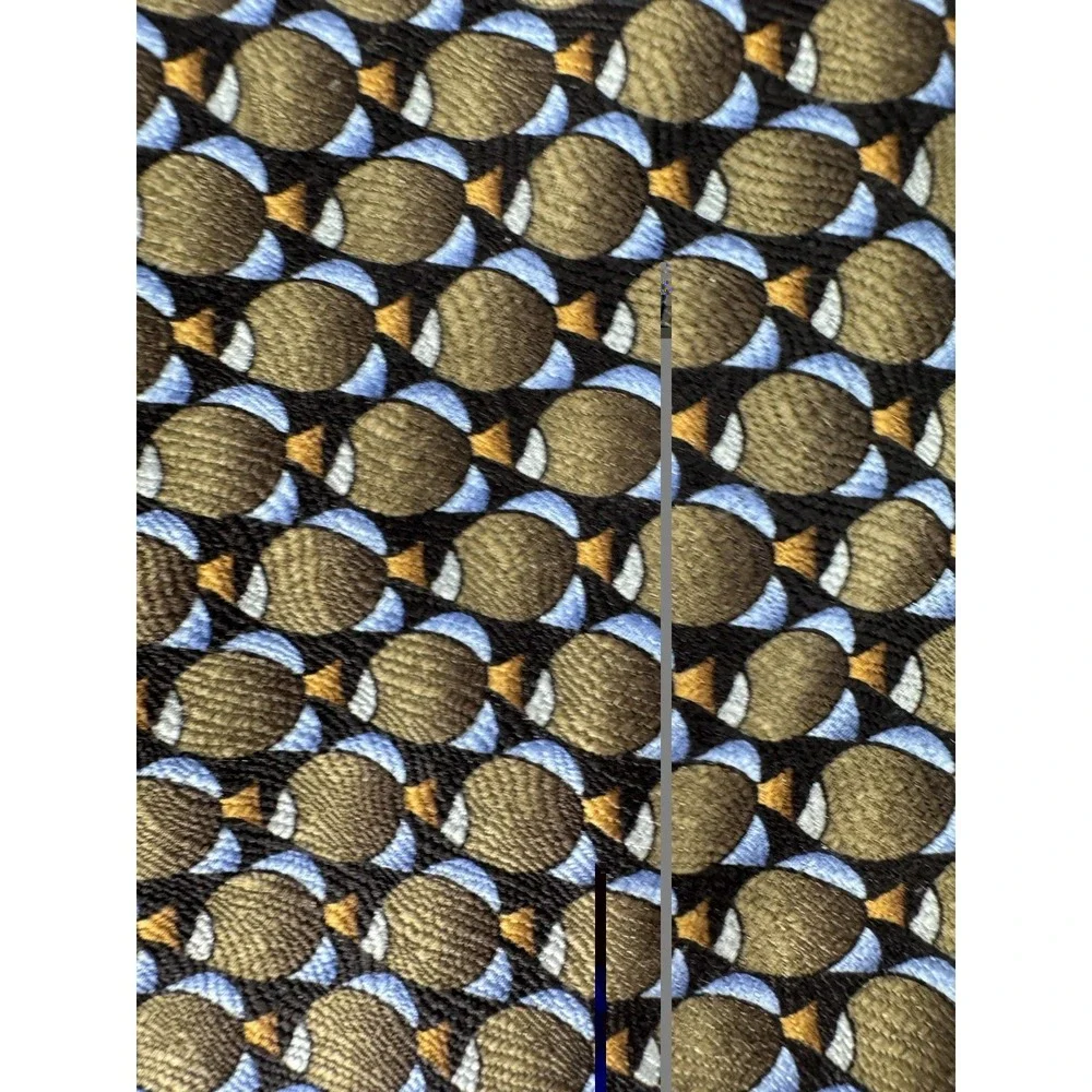 The Nature Conservancy men silk